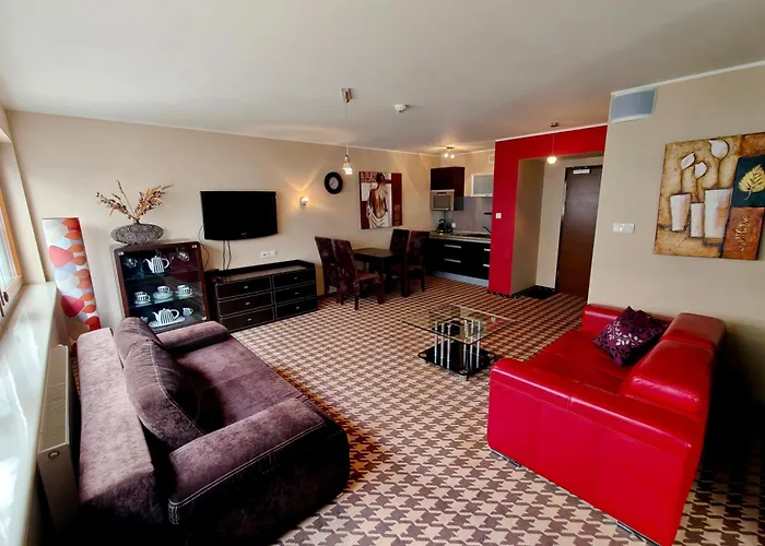 Z Aneksem W Blisko Plazy, Z Garazem * Колобжег